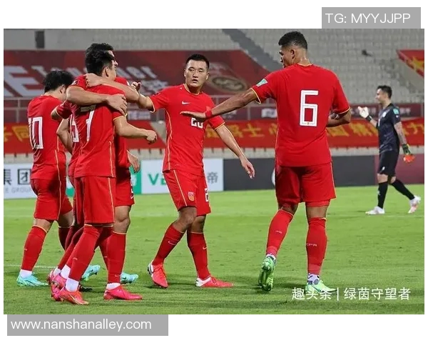 重庆足球队的蜕变之路：从地方球队到世界杯预选赛的追梦之旅